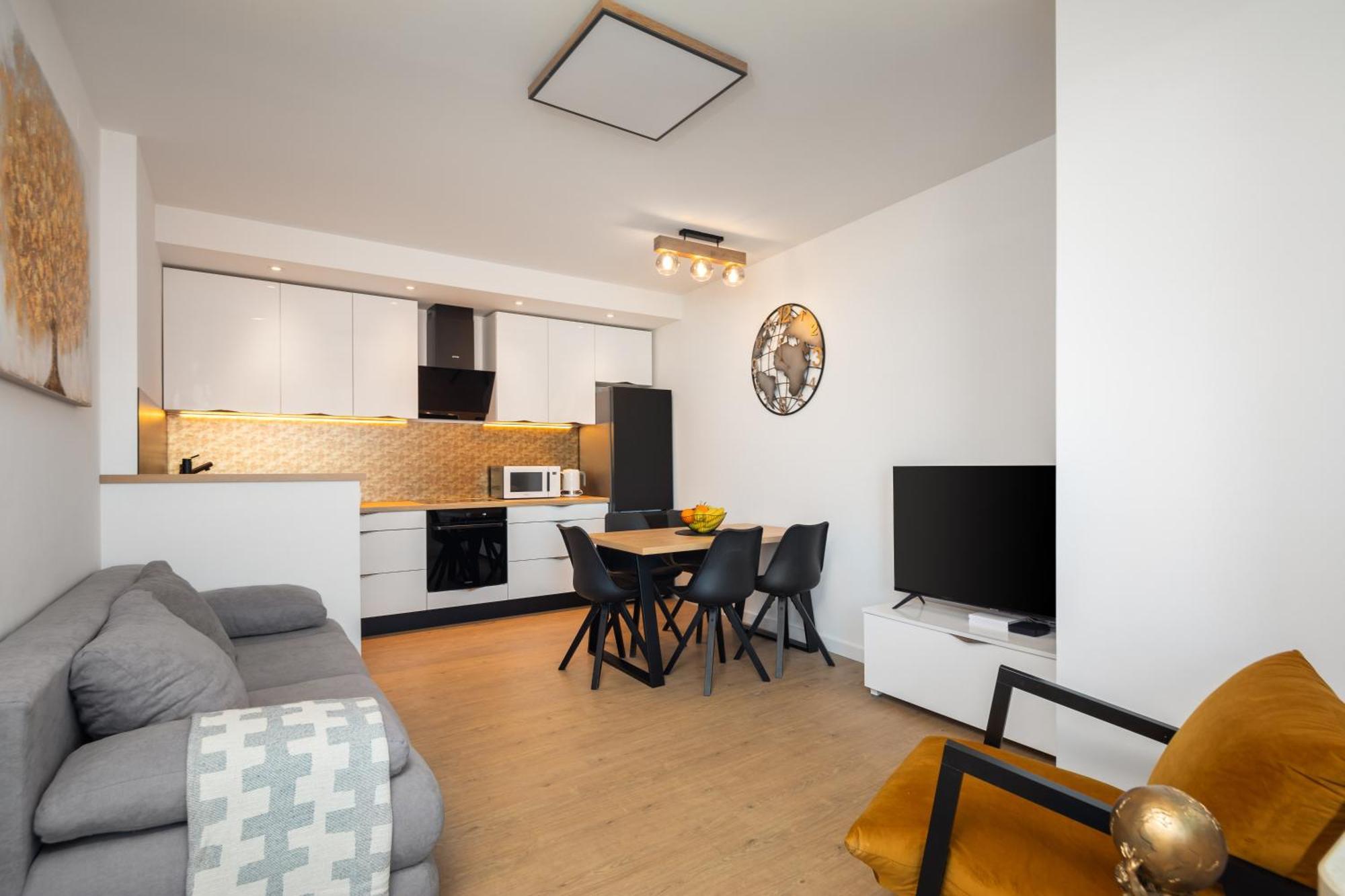 East Side Apartment Omiš Екстериор снимка